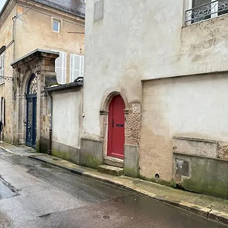 La Tournelle لونْجورْ